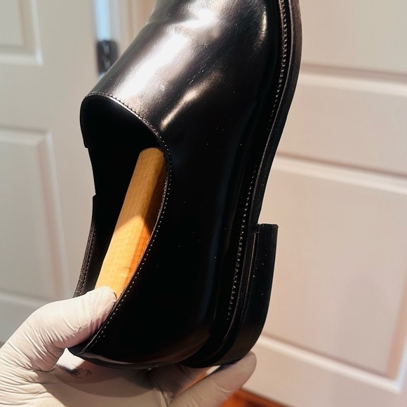 COS Whole Cut Chelsea Oxfords. - Picture 7 of 14